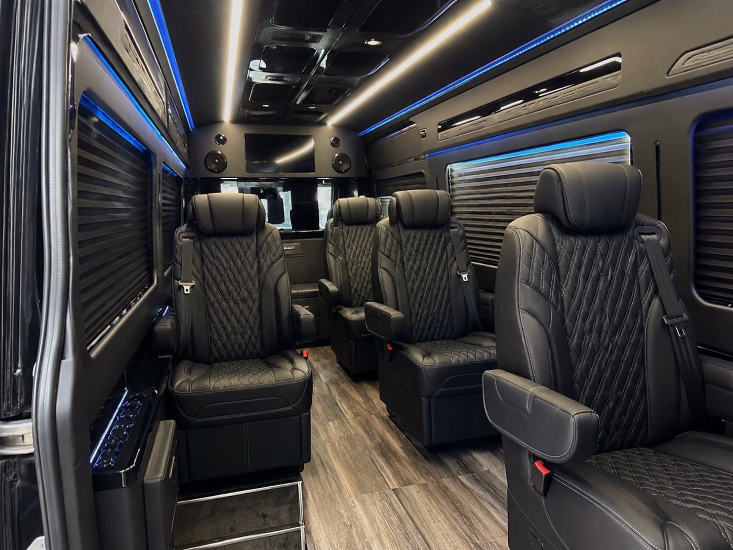 reserve transportation for your next convention or trade show 1
