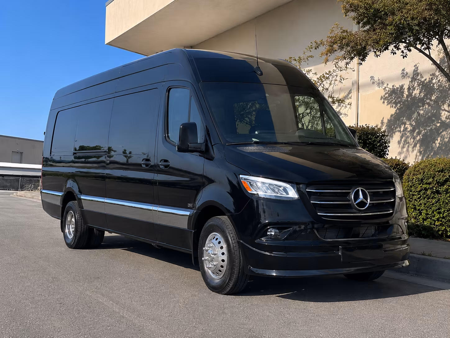 reserve transportation for your next convention or trade show 4